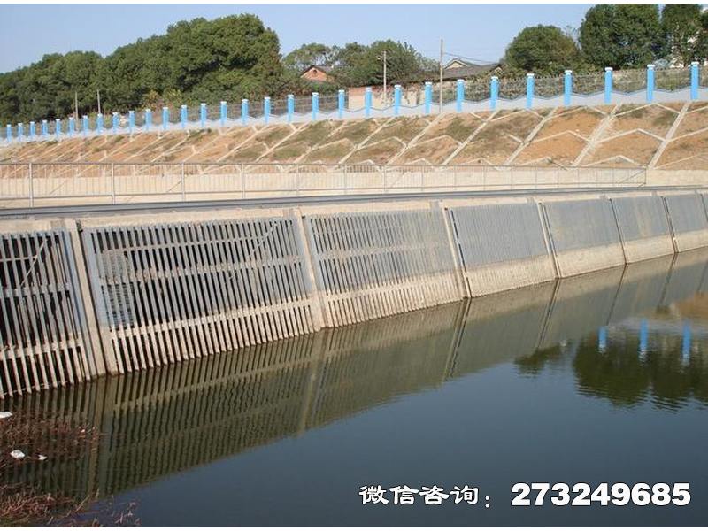 建华河道水利拦污栅